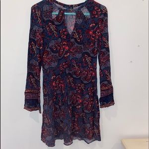 AE DRESS SIZE XS NEVER WORN